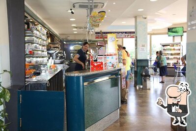 Gli interni di Anfora