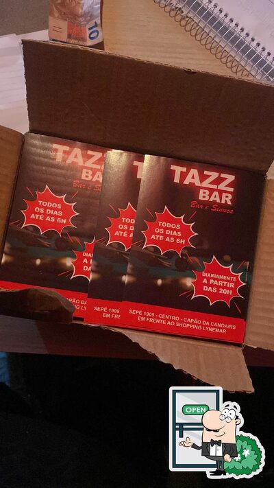 a área exterior é uma característica importante do Tazz Bar