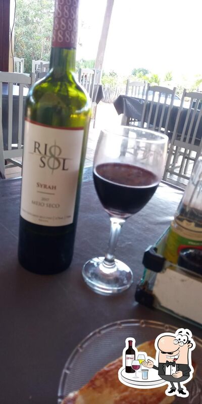 Selecione de uma infinidade de bebidas no Rui do Peixe