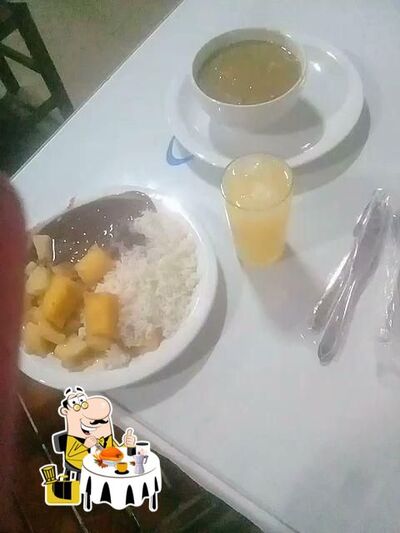 Comida em Restaurante Fitazul