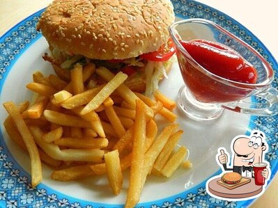 В "Trattoria Pesto Azzurro" вы можете попробовать гамбургеры