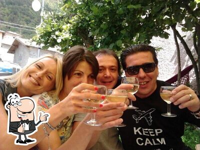 Puoi goderti un drink dal menu