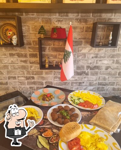 Siediti a un tavolo di Casa Libanese Resto - Café مطعم البيت اللبناني