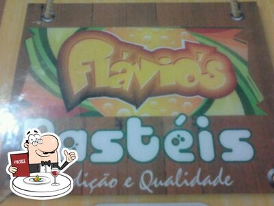 Platos en Flavio's Pasteis