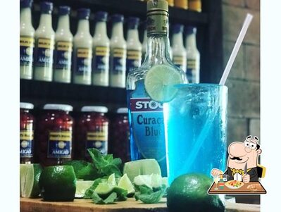 Comida em Churrascaria Trailer Amigão