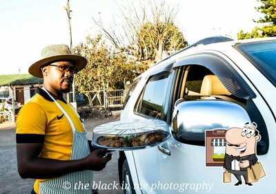 Veja a área externa do TheGate Restaurant