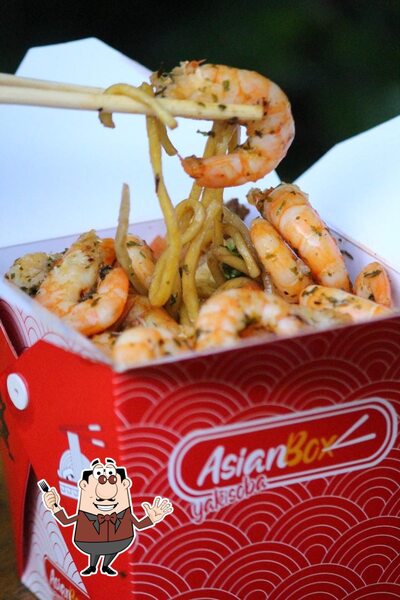 Platos en Asianbox Yakisoba