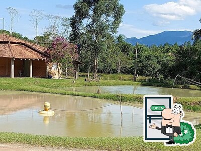 Você pode espairecer no exterior Mina Velha Pesque-Pague e Restaurante