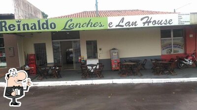 Reinaldo lanches e Lan house foto