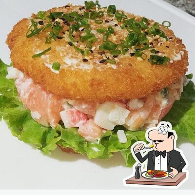 Comida em Shammah Sushi