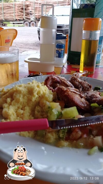 Comida em Estação da Codorna