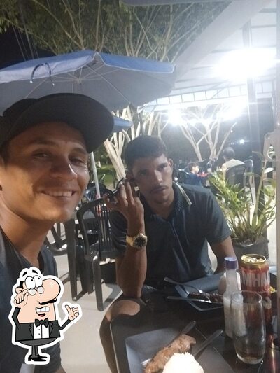 O interior do Cantinho do Pastel