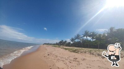 Veja o exterior do Barraca AxéMoi