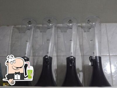 Desfrute de um drinque no Ranchao do peixe