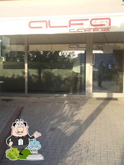 Guarda gli esterni di Alfa Caffè