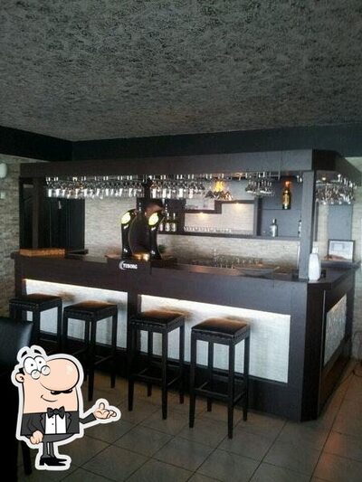 Découvrez l'intérieur de Pinna Bar